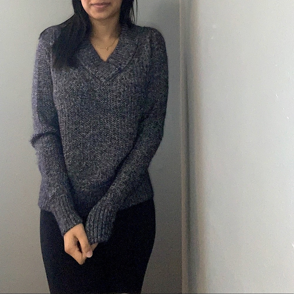 🧵 Blue & White thread Cozy Tommy Hilfiger Sweater